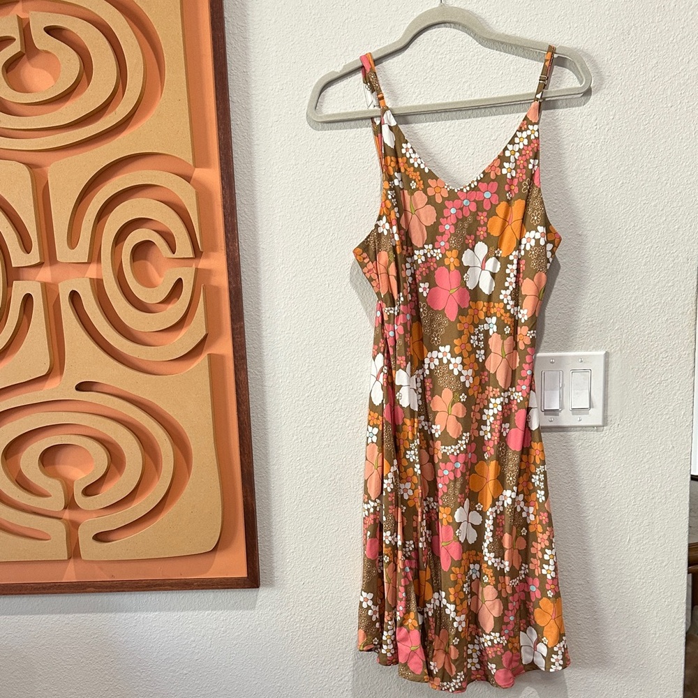 Eternal Summer Hawaii Floral Sleeveless Dress - Brown, Pink, White